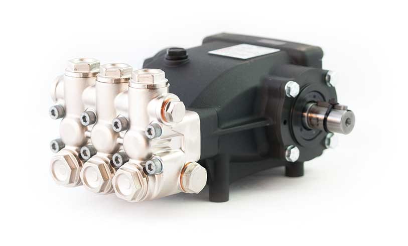 Bomba NMT 1520 carwash de 1450 rpm (izquierda)
